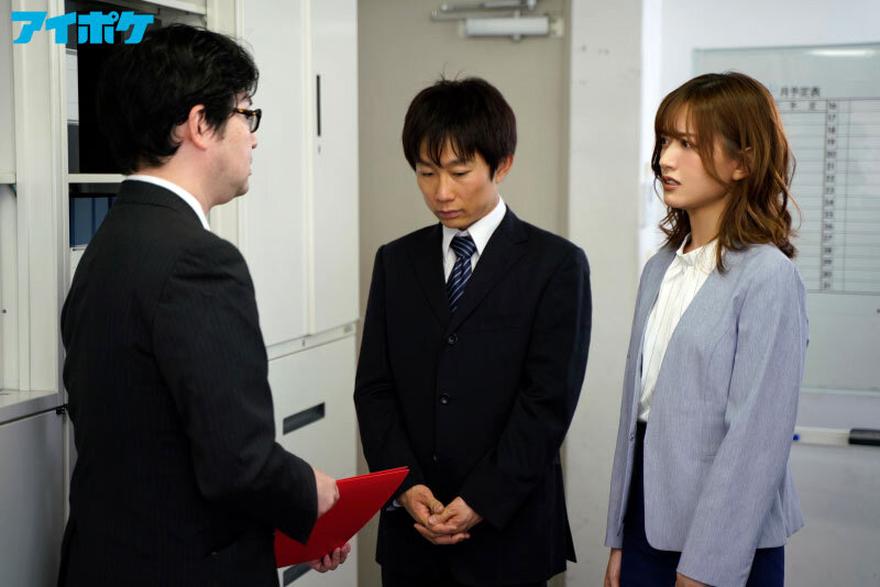 Chắc chắn vợ lẳng lơ đang vụng trộm với một cậu thực tập sinh tại công ty