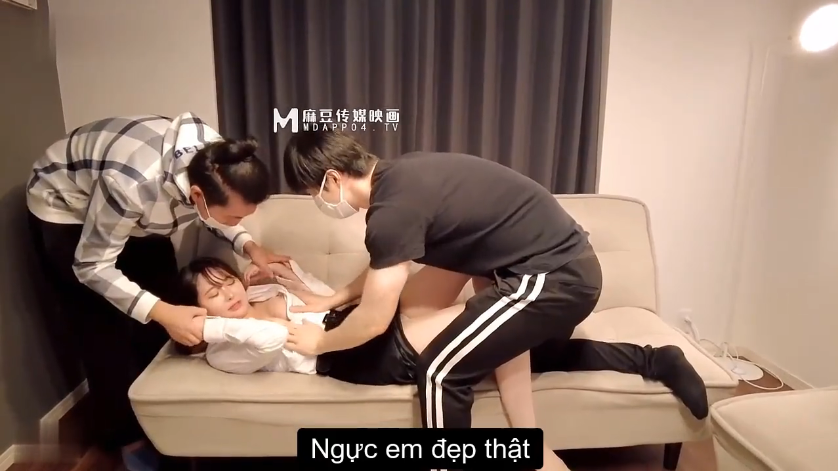 Bắt cóc em gái gọi Ling Boli dáng ngon về cưỡng dâm sướng cặc