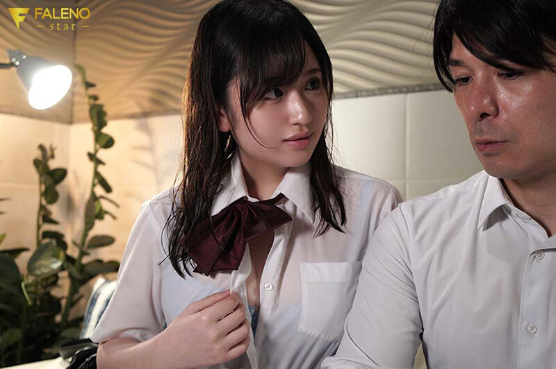 Xin trú mưa , em sinh viên Kaname Momojiri khiêu gợi gạ đụ nhau với thầy giáo